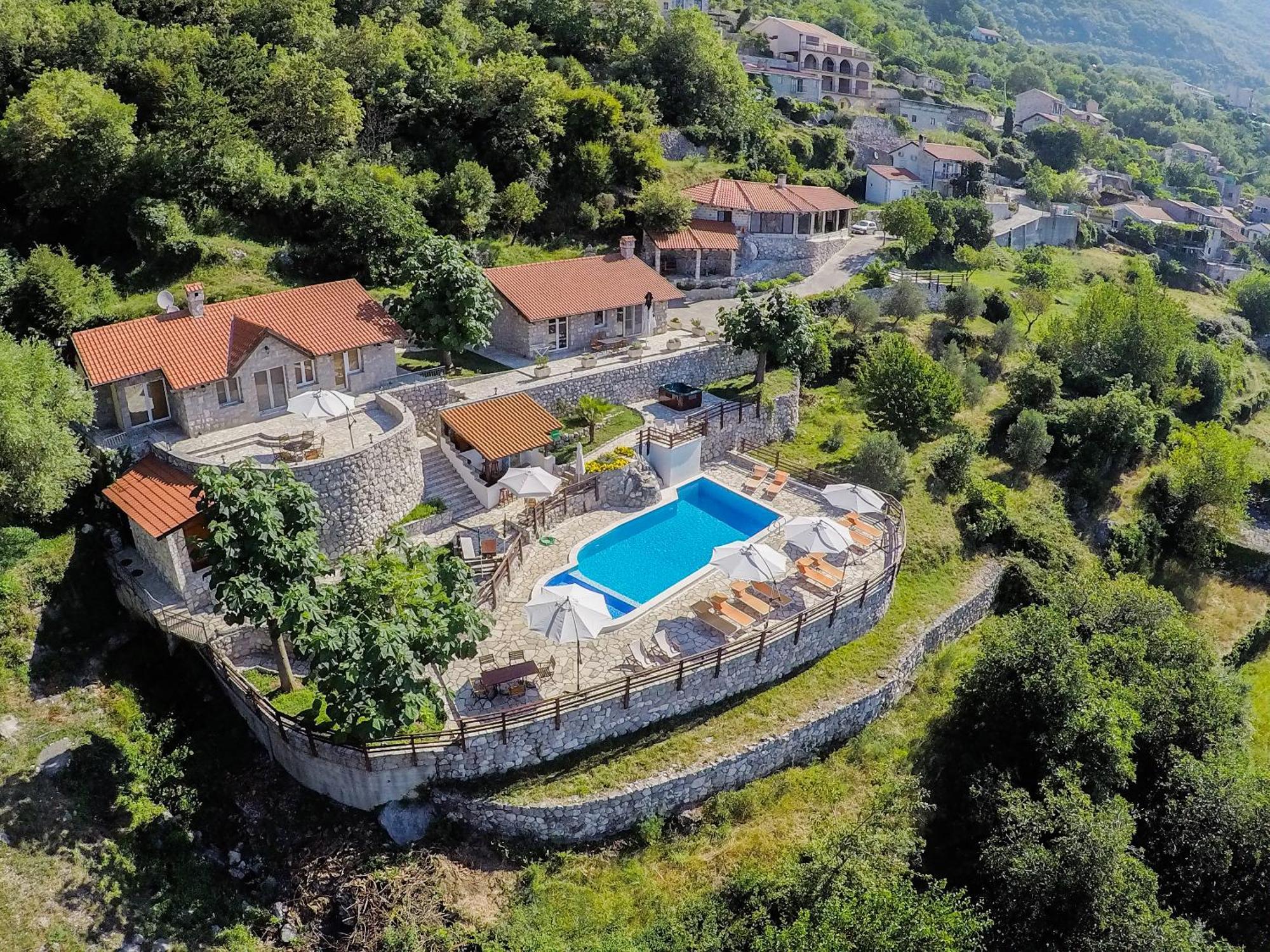 Villa Andreja Lapcici Будва Экстерьер фото